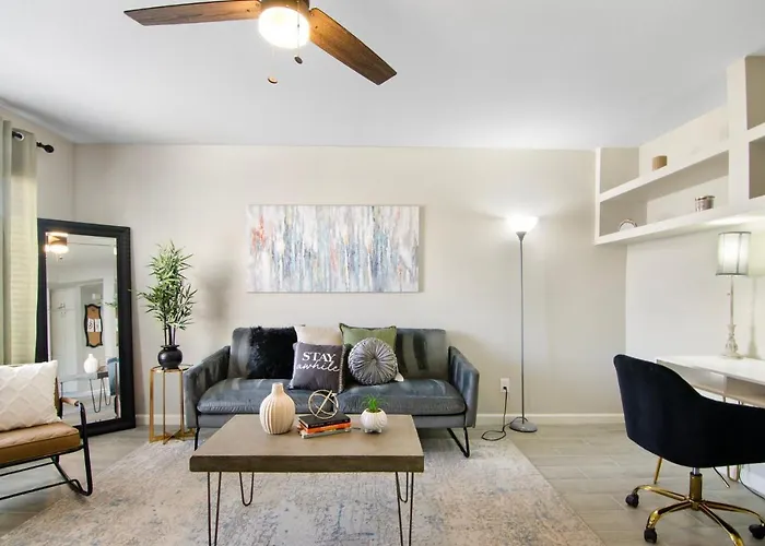 Modern 2br Getaway 15mn Phx. Intl Airport * Phoenix