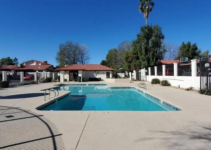 Modern 2br Getaway 15mn Phx. Intl Airport Phoenix